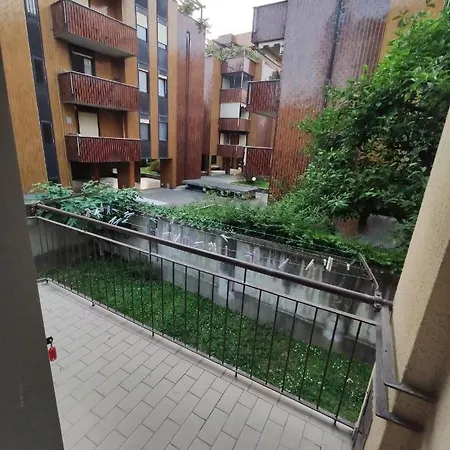 شقة C&y Torelli نوفارا