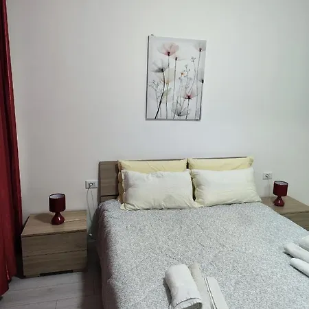 C&y Torelli Διαμέρισμα Νοβάρα